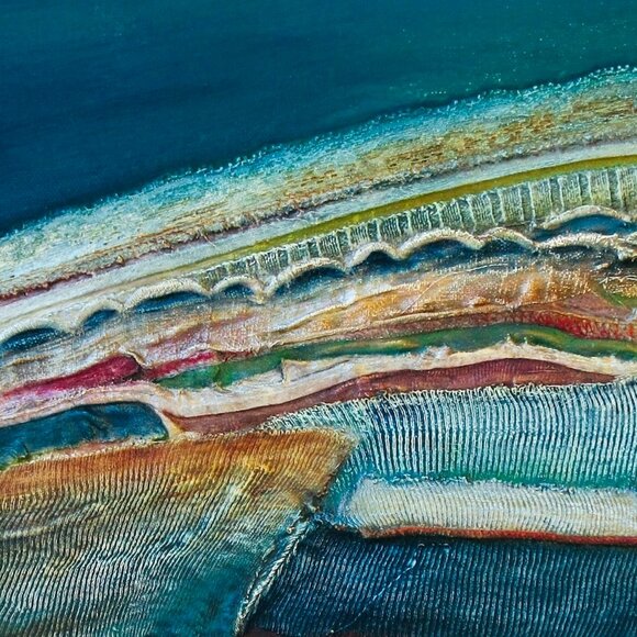 Mme 🇨🇦Aubergine - Picture 1 of 1